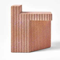 Sgabello Zaccaria arancione di Patricia Urquiola