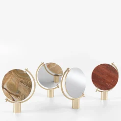 Specchio da tavolo Naia in marmo travertino rosso di CTRLZAK