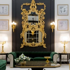 Specchio d'oro in stile Chippendale