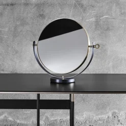 Specchio Ilario di Federica Biasi