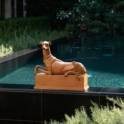 Statuetta di levriero