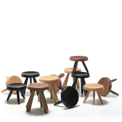 Tabouret Méribel di Charlotte Perriand - Rovere naturale