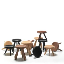 Tabouret Méribel di Charlotte Perriand - Rovere nero