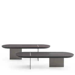 Tavolino basso arrotondato Baguette in rovere