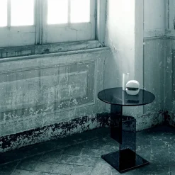 Tavolino Don Gerrit interamente grigio di Jean-Marie Massaud