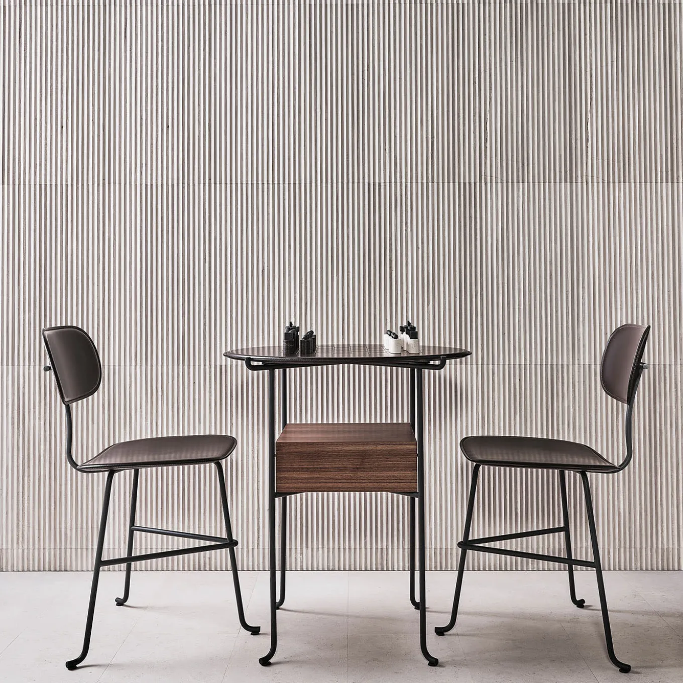 Tavolino Flirt con scacchiera di Luca Nichetto