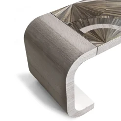 Tavolino in legno di eucalipto