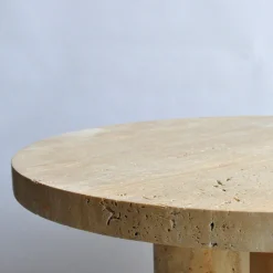 Tavolino in travertino beige Cuddle