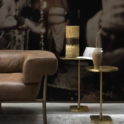 Tavolino rotondo grande Opera di Richard Hutten