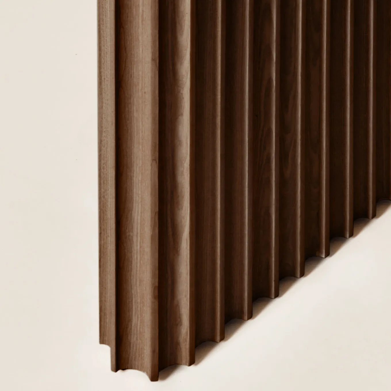 Tavolo Basalto in frassino marrone