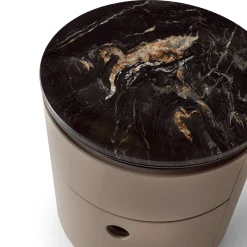 Tavolo da notte Loop con piano in marmo