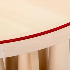 Tavolo da pranzo Bogdan in legno di tiglio