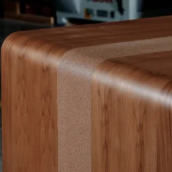 Tavolo da pranzo Mesa di Matteo Congiu