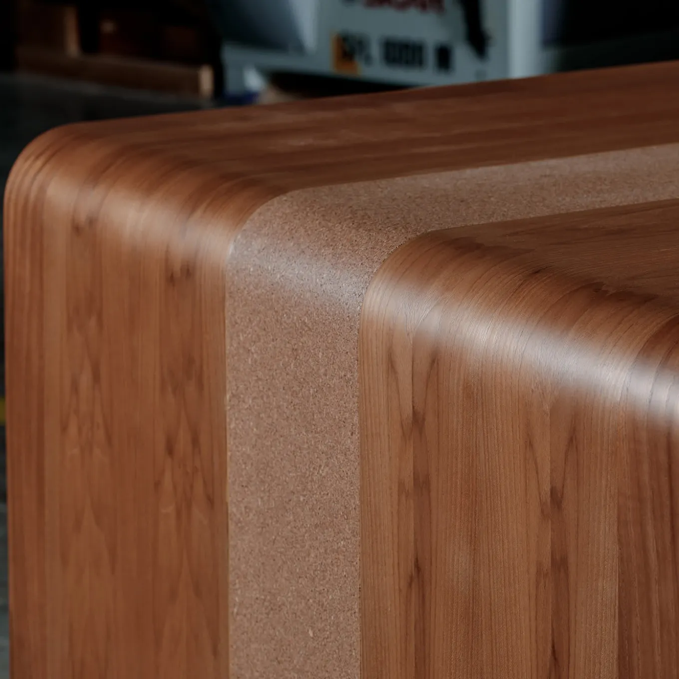 Tavolo da pranzo Mesa di Matteo Congiu