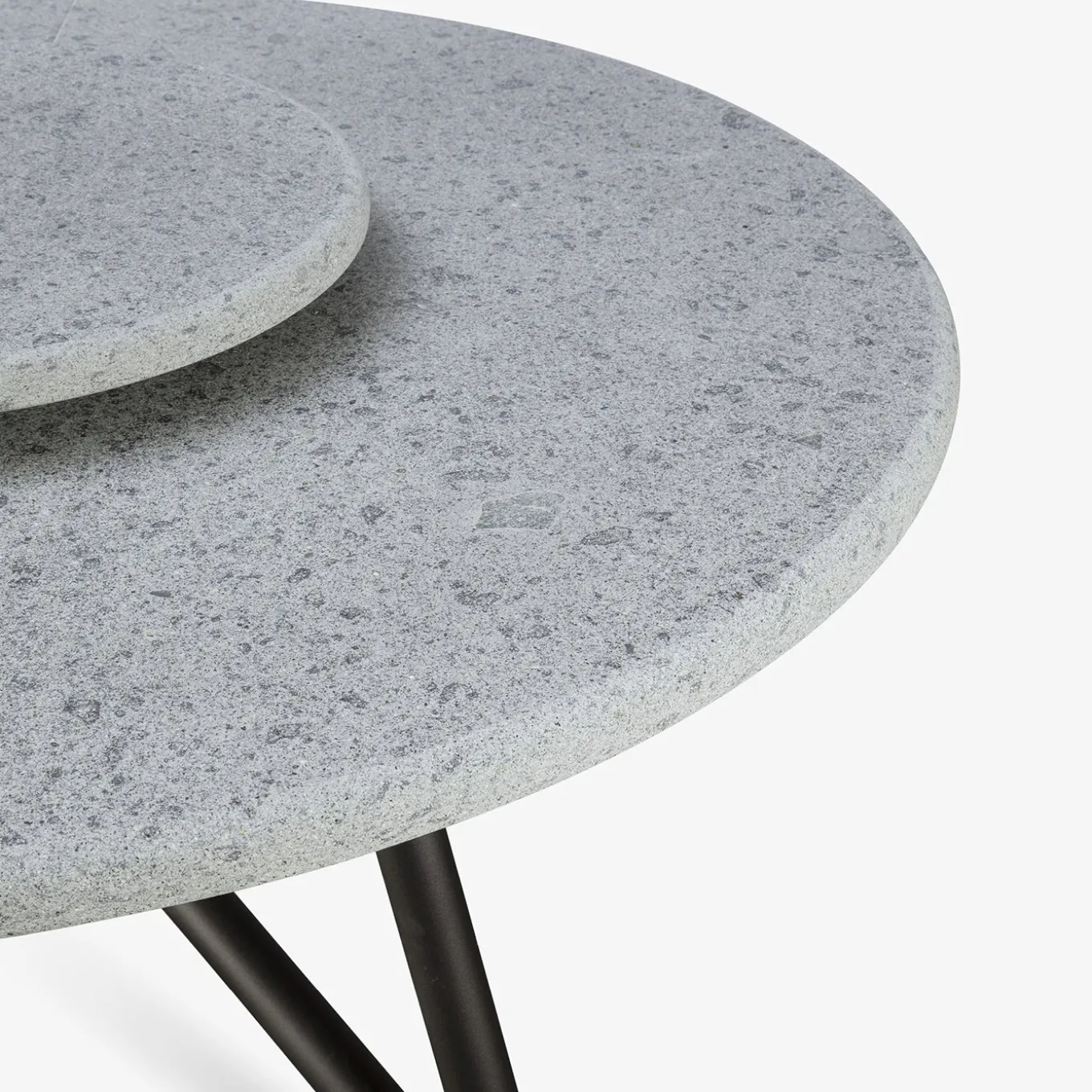 Tavolo da pranzo outdoor in pietra peperino grigia Hermu 180