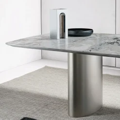 Tavolo da pranzo rettangolare Tangeri in marmo Dover White di Roberto Lazzeroni