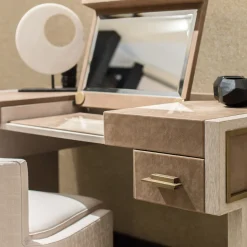 Tavolo da toilette Tribeca di Giannella Ventura