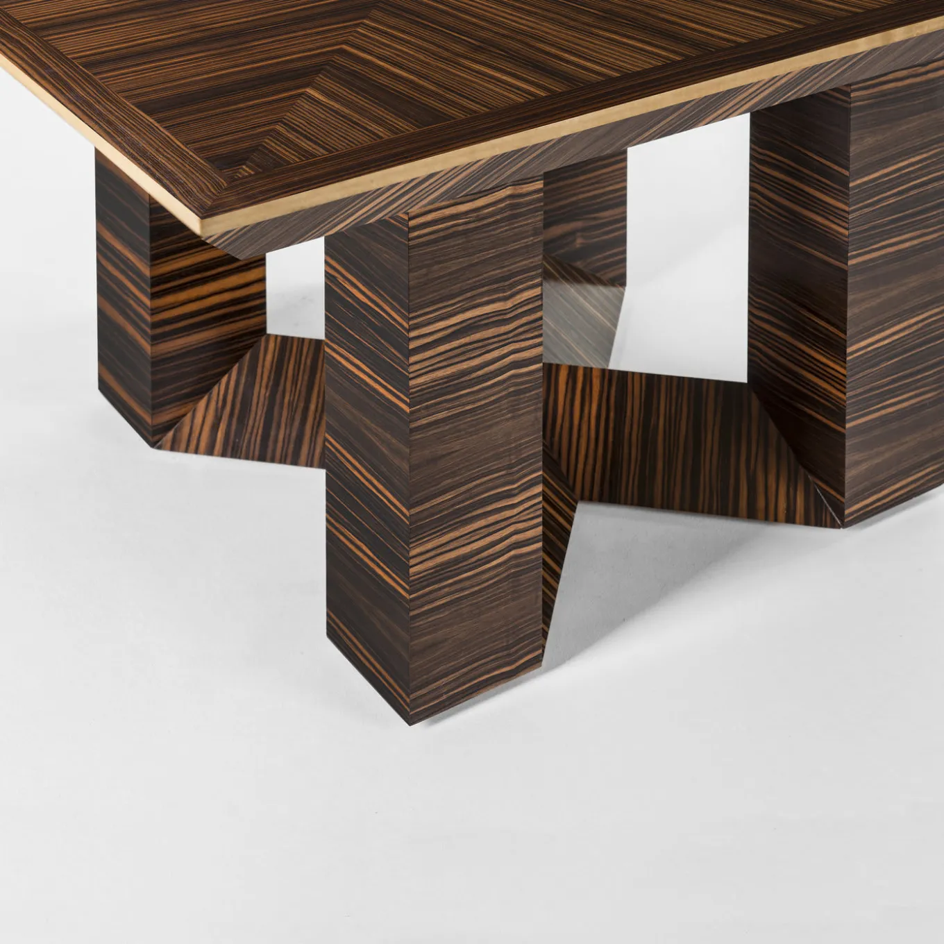 Tavolo ottagonale Ettore 1930