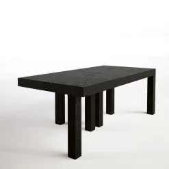 Tavolo touch a sei gambe nero di Fabrizio Contaldo