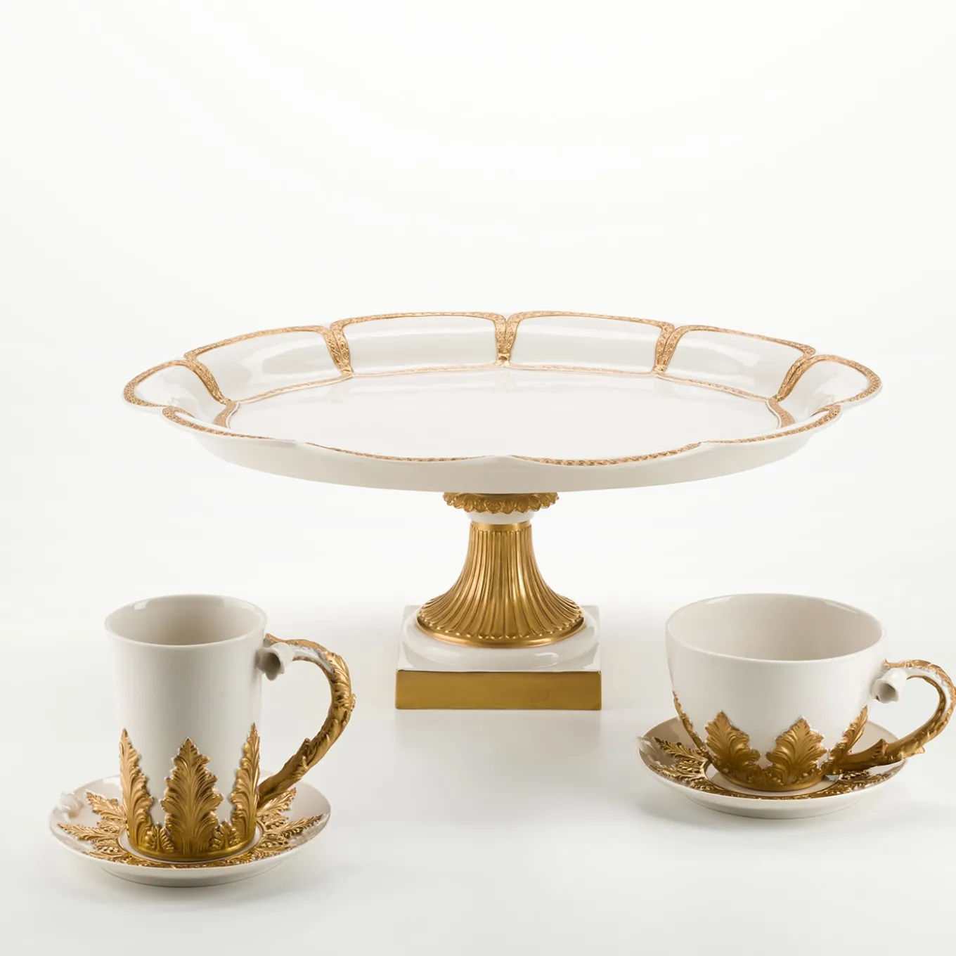 Tazza e piattino da tè Foglie d'oro