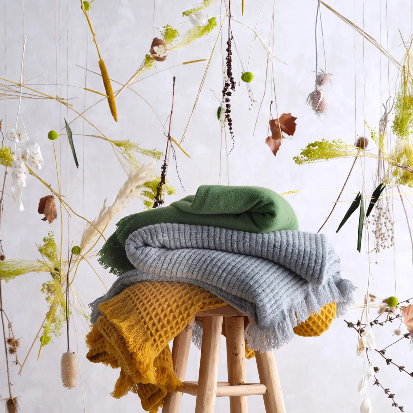 Terramadre Nido d'Ape Coperta in cashmere senape