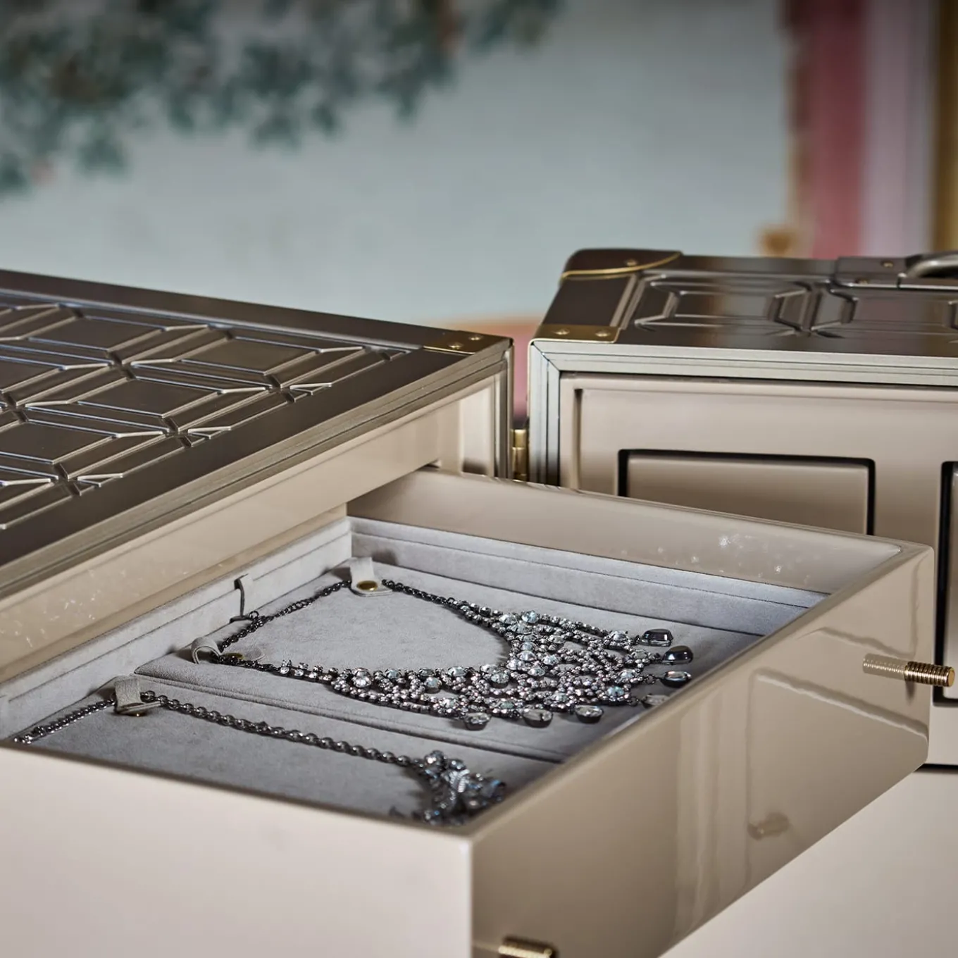 Trunk & Cofanetto per Gioielli Doha