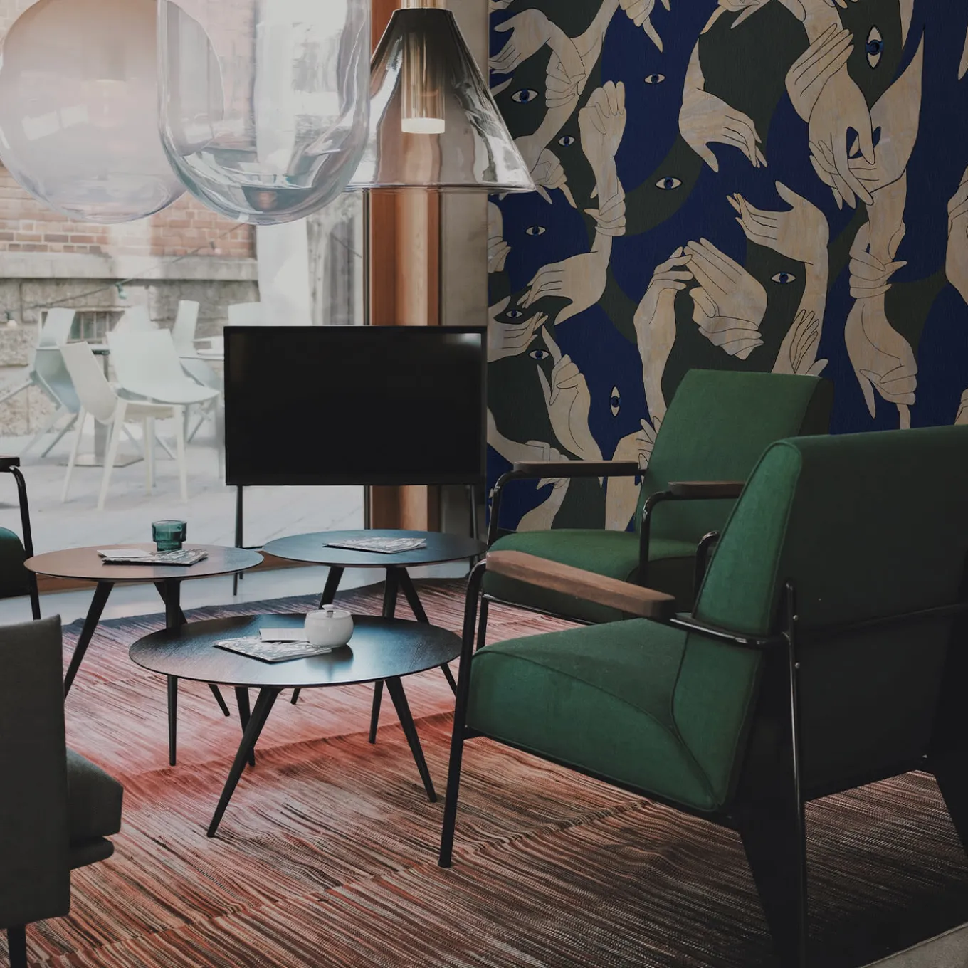 Uno, Nessuno Camouflage Scuro Wallpaper