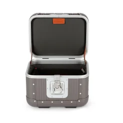 Vanity Bank in grigio acciaio di Marc Sadler