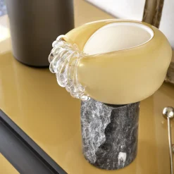 Vasi decorativi in vetro ambrato Stravedamento