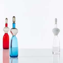 Vaso antropomorfo in vetro rosso Vecchia Dama di Gio Ponti