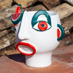 Vaso con testa di venditore di angurie di Riccardo Street