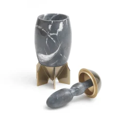 Vaso Herma di Richard Yasmine