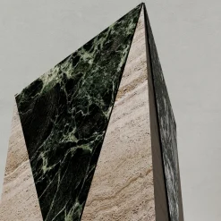 Vaso Polimelus Verde Alpi e Travertino