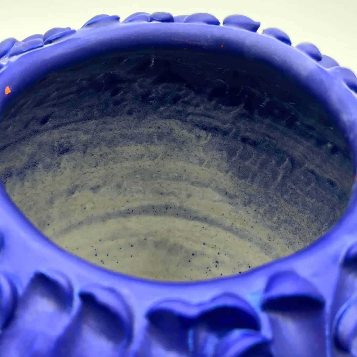 Vaso rotondo grande Onda Matte Deep Blue