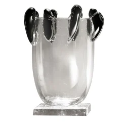 Vaso Sharon di Giorgio Soressi