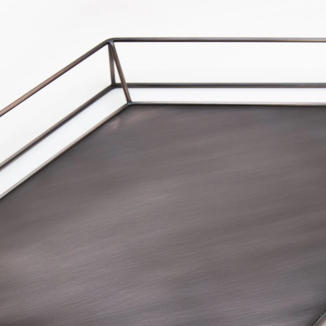 Vassoio aquilone in ferro bronzato