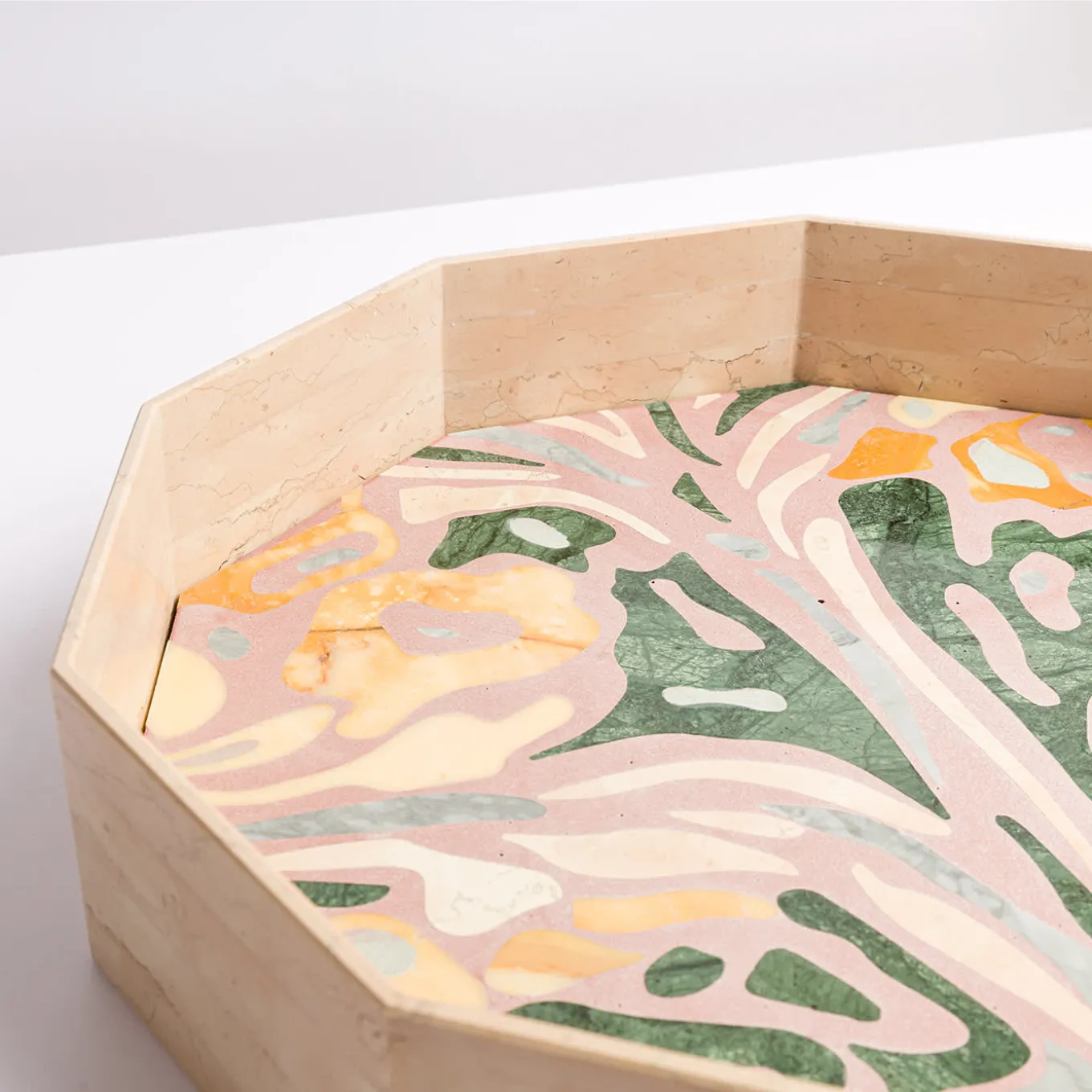 Vassoio decagonale in marmo marmorizzato di Zanellato&Bortotto #4