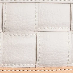 Videopoche annodata in ecopelle color crema di Ventotene